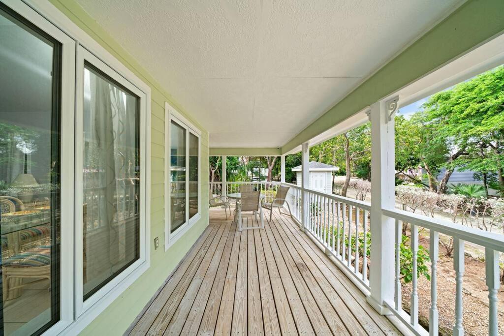 Villa Peace And Play Moss Town Exterior foto